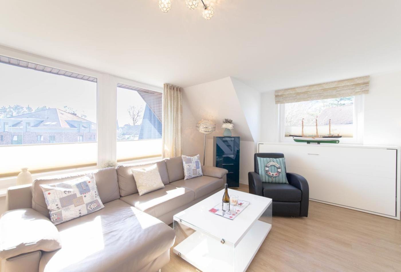 Ferienwohnung Dreimaster Lübeck Buitenkant foto